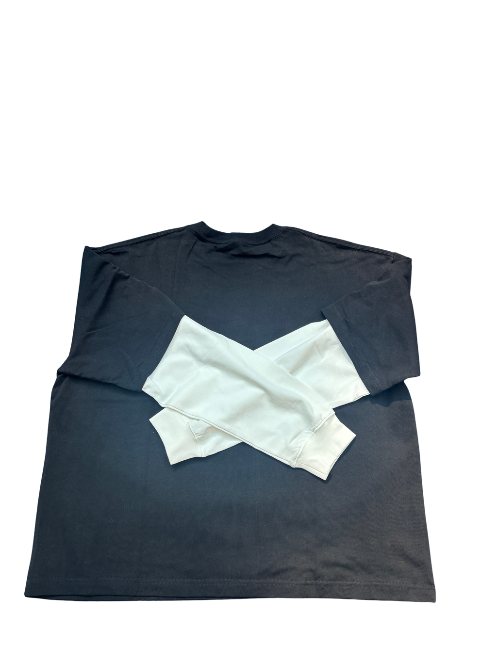 "Last Witness" Layered Contrast Sleeve Cotton T-Shirt
